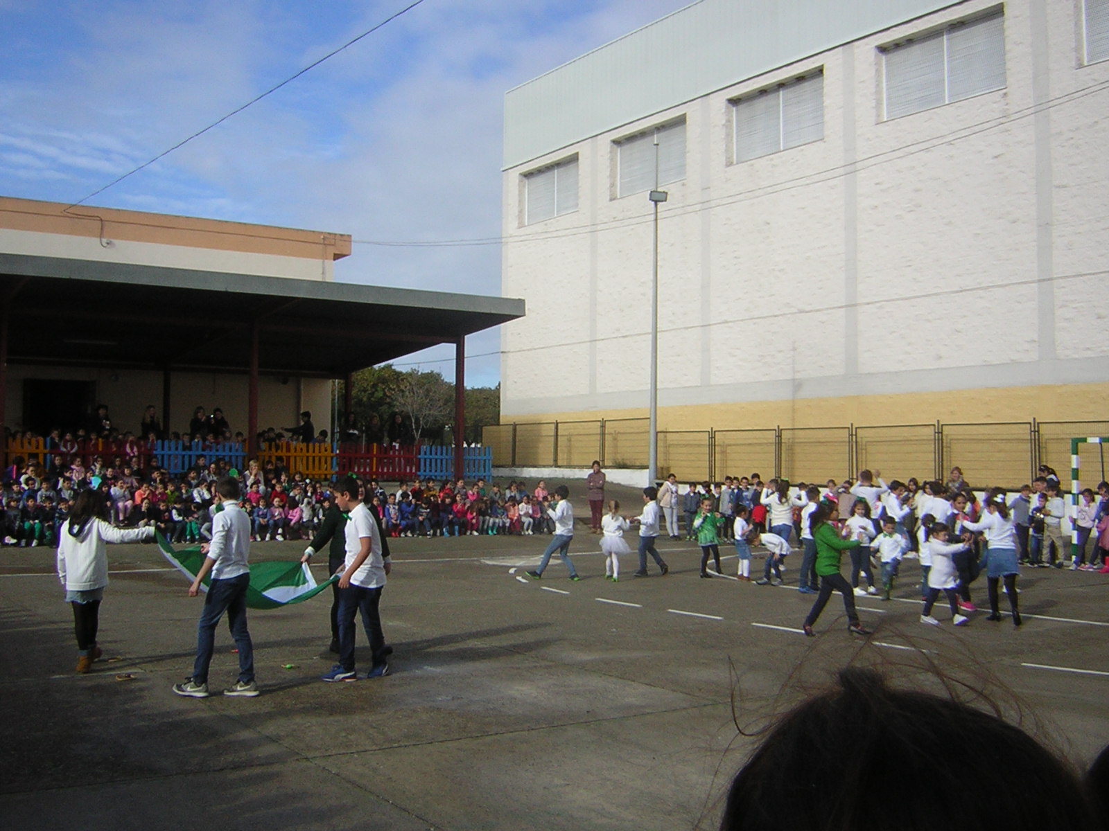 BAILE1 HIMNO