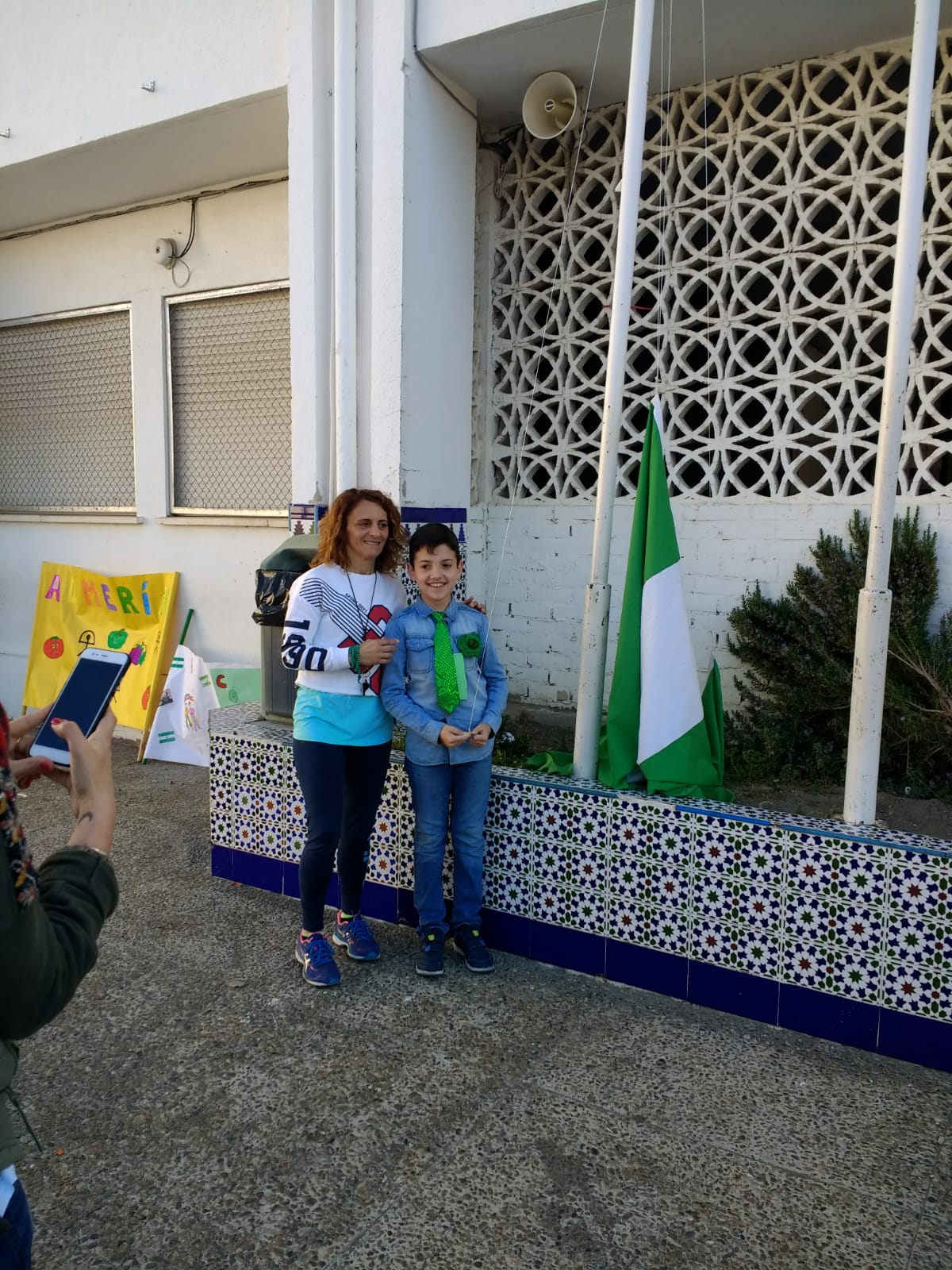 IZADO BANDERA